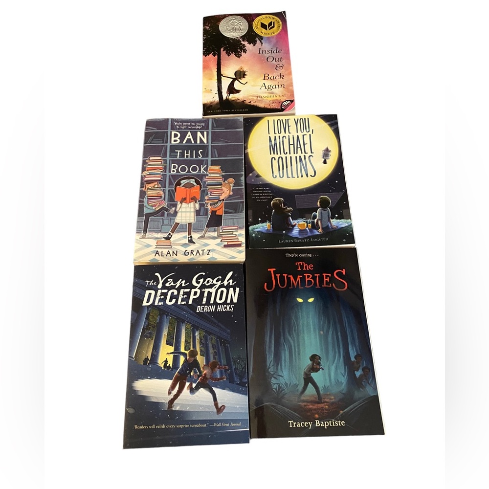 5 Book Bundle (for age 8-12) includes Inside Out & Back Again by Thanhha Lai